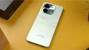 7 Rekomendasi HP 3 Jutaan Terbaik dan Terlaris Juni 2025, Layak Beli Banget! 5 iQOO Z9X 5G