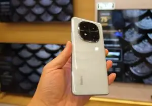 7 Rekomendasi HP Layar AMOLED Termurah 2025! Harga 1 hingga 2 Jutaan dengan Visual Jernih dan Mewah 2 Redmi Note 14
