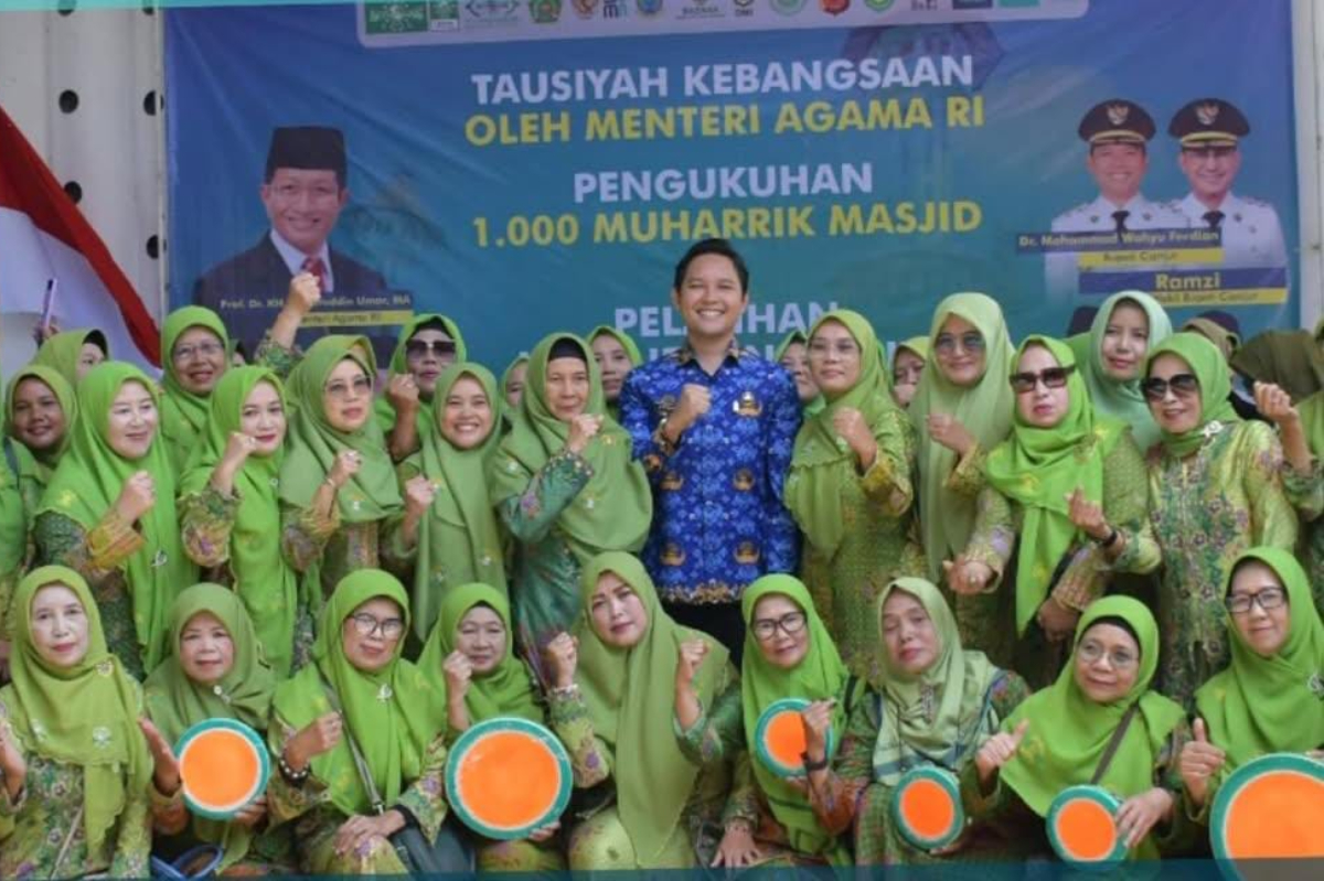 Bupati Cianjur Kukuhkan 1.000 Muharrik Masjid
